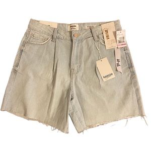 NWT Kensie True Vintage High Rise Denim Shorts, size 6